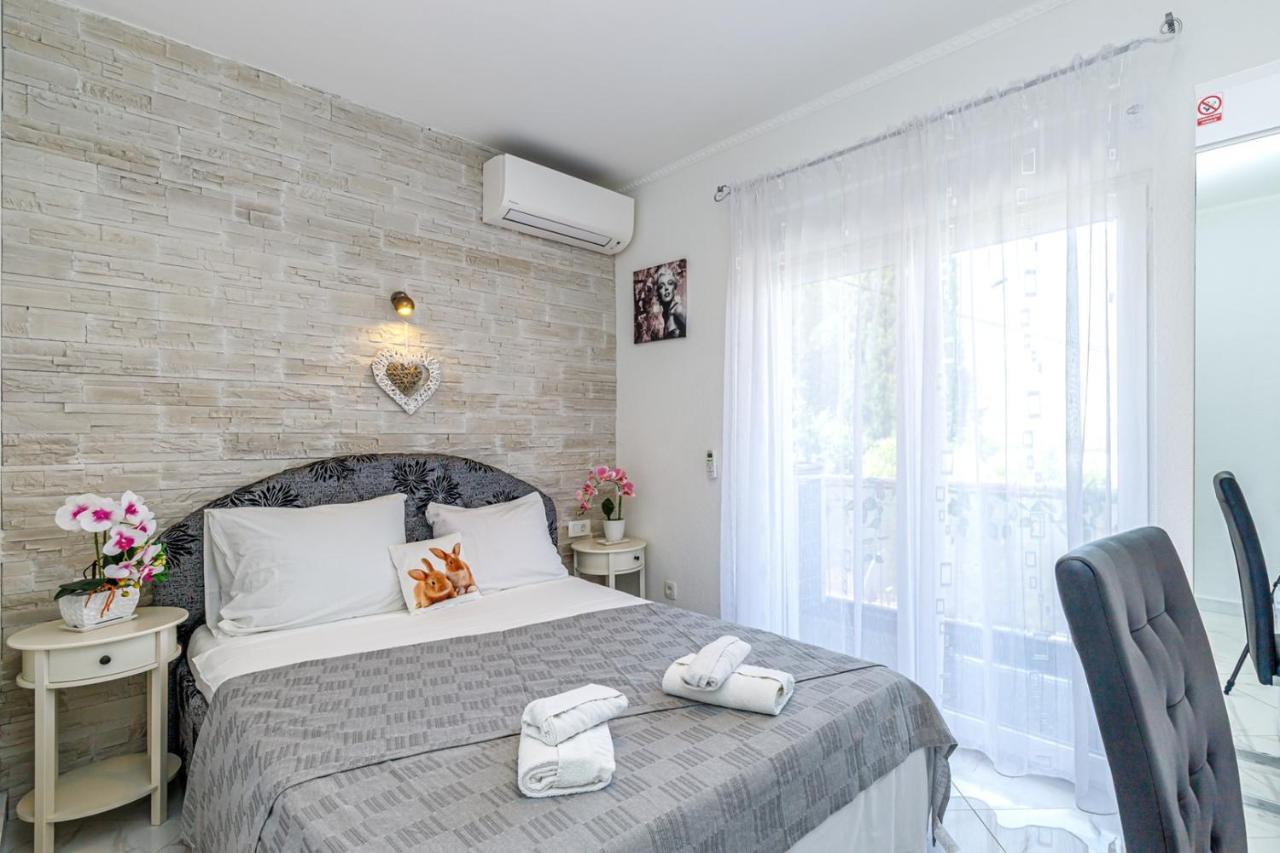 Genoa Rooms Пореч Экстерьер фото
